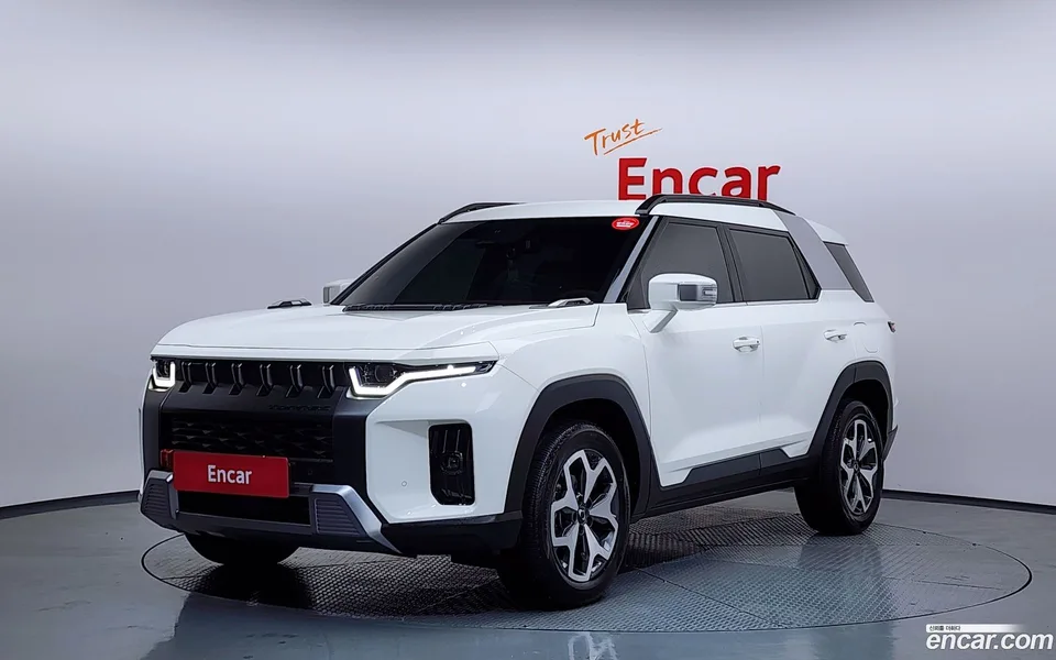 KG Mobility Torres 1.5 2WD 2023 — фото 1, купить с доставкой в Москву