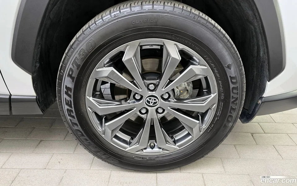 Toyota RAV4 2.5 4WD LTD 2023 — миниатюра 5
