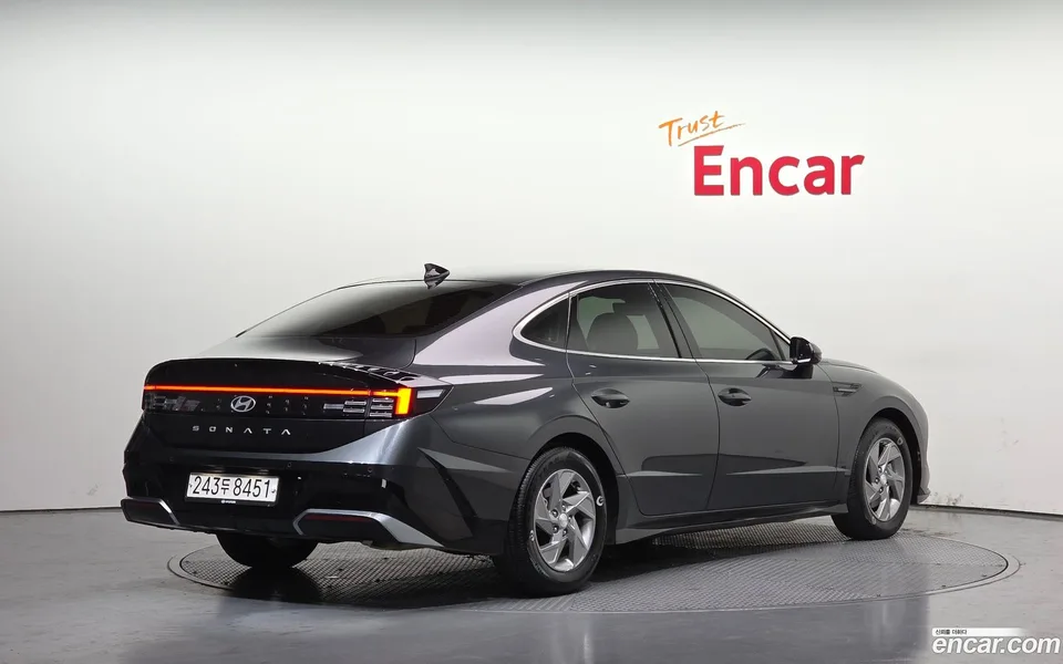 Hyundai Sonata The Edge 2.0 LPG() 2024 — миниатюра 2
