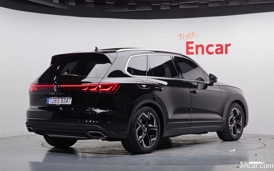 Volkswagen Touareg 3.0 TDI 2024 — миниатюра 2