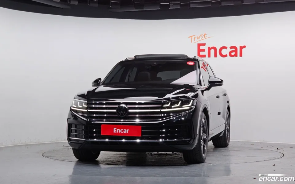 Volkswagen Touareg 3.0 TDI 2024 — миниатюра 3