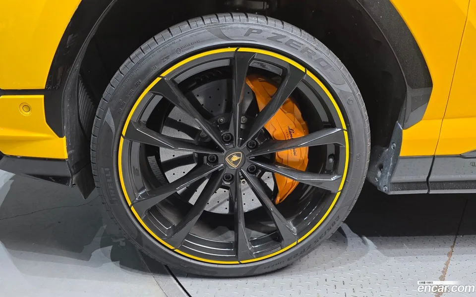 Lamborghini Urus 4.0 V8 S 2024 — миниатюра 5