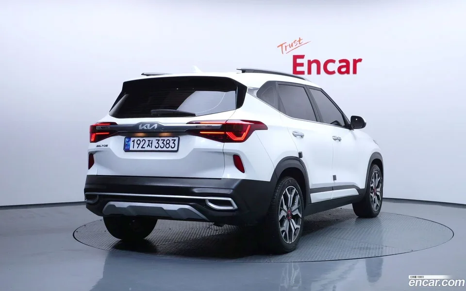 Kia Seltos 1.6 2WD 2022 — миниатюра 2