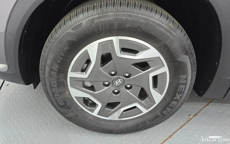 Hyundai SantaFe HEV 1.6 2WD 2022 — миниатюра 5