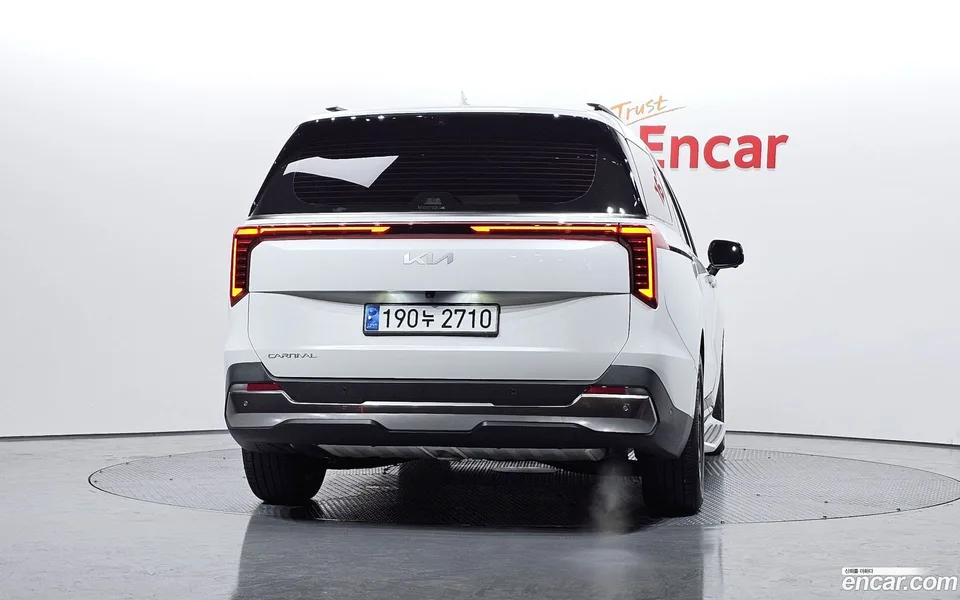 Kia Carnival 9 2023 — миниатюра 4