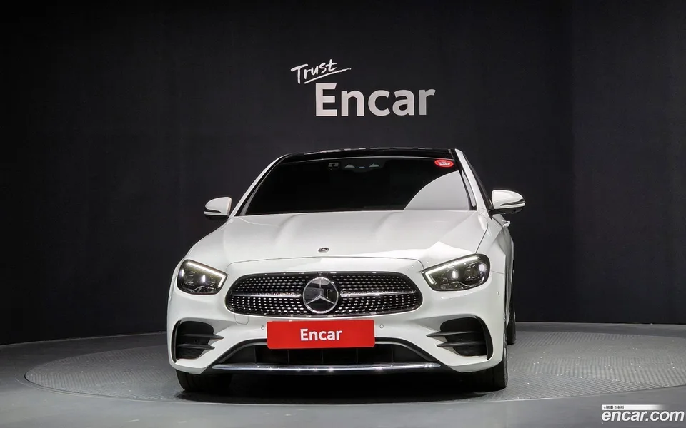 Mercedes-Benz E-Class E220d 4MATIC AMG Line 2023 — миниатюра 3