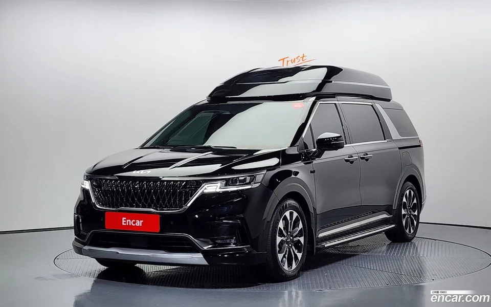 Kia Carnival 9 2023 — фото 1, купить с доставкой в Москву