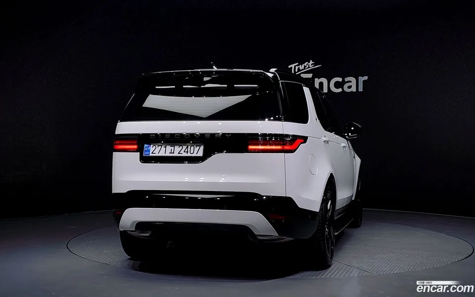 Land Rover Discovery P360 HSE 2025 — миниатюра 4