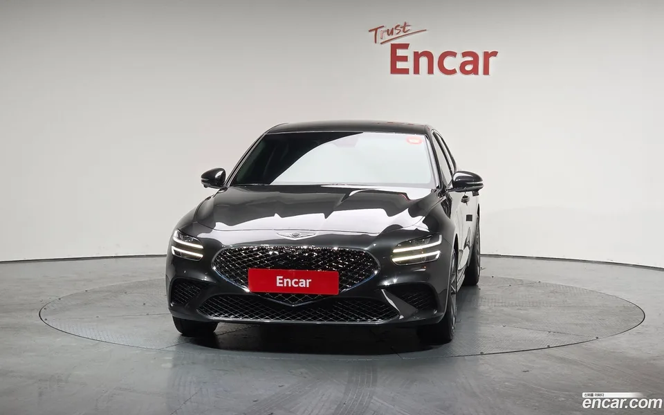 Genesis G70 2.5T 2WD 2023 — миниатюра 3