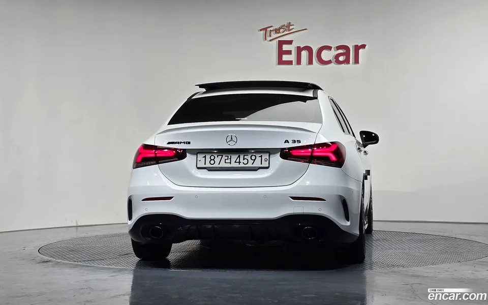 Mercedes-Benz A-Class AMG A35 4MATIC 2022 — миниатюра 4