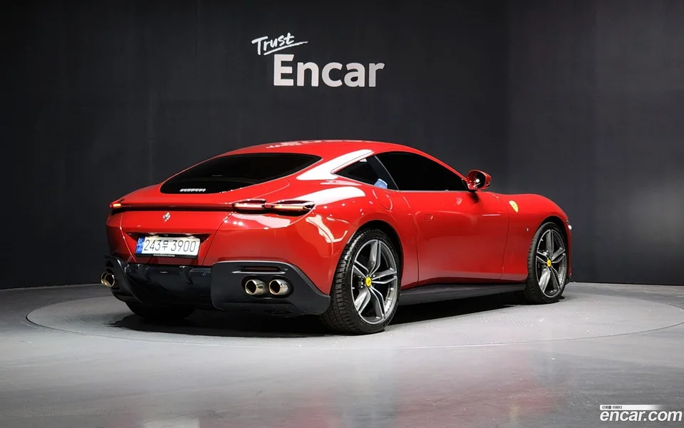 Ferrari Roma 3.9 2023 — миниатюра 2
