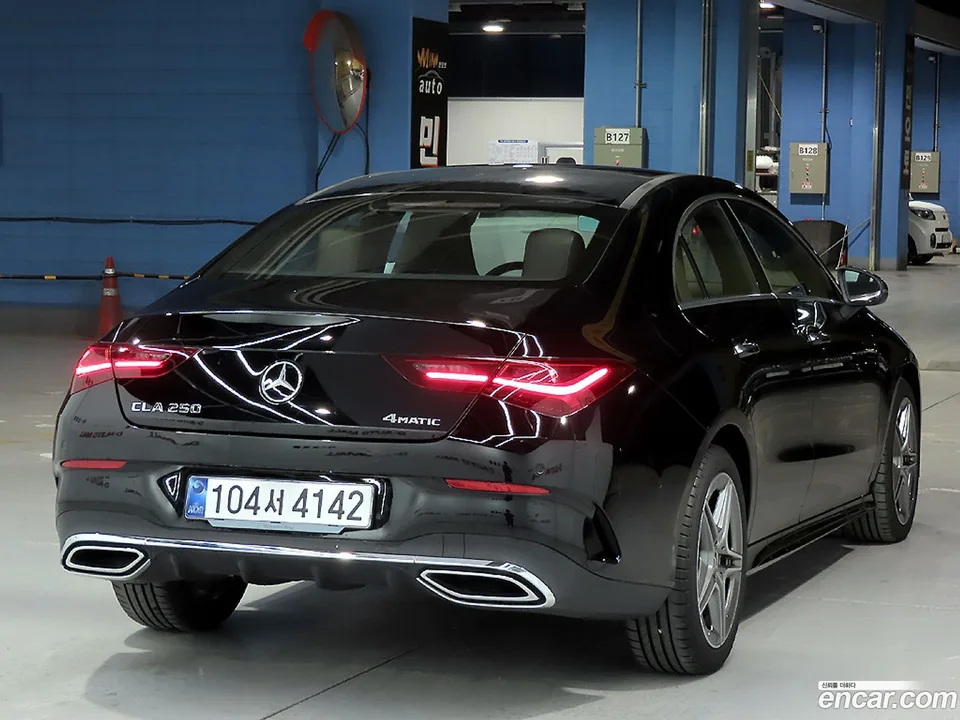 Mercedes-Benz CLA-Class CLA250 4MATIC 2025 — миниатюра 4