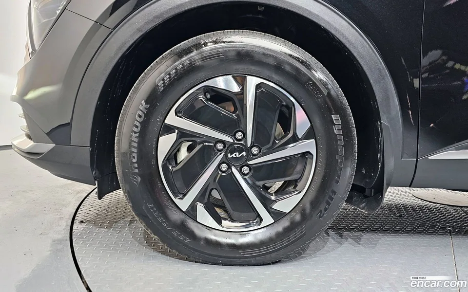 Kia Sportage Hybrid 4WD 2022 — миниатюра 5
