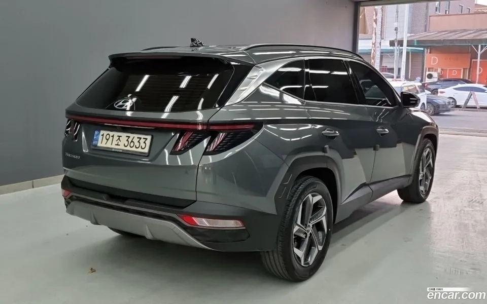 Hyundai Tucson 1.6 2WD 2022 — миниатюра 2