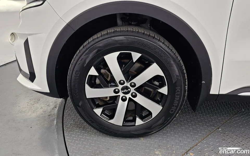 Kia Sorento 2.5T 4WD 2023 — миниатюра 5