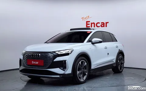 Audi Q4 e-tron 2023 buy in Moscow