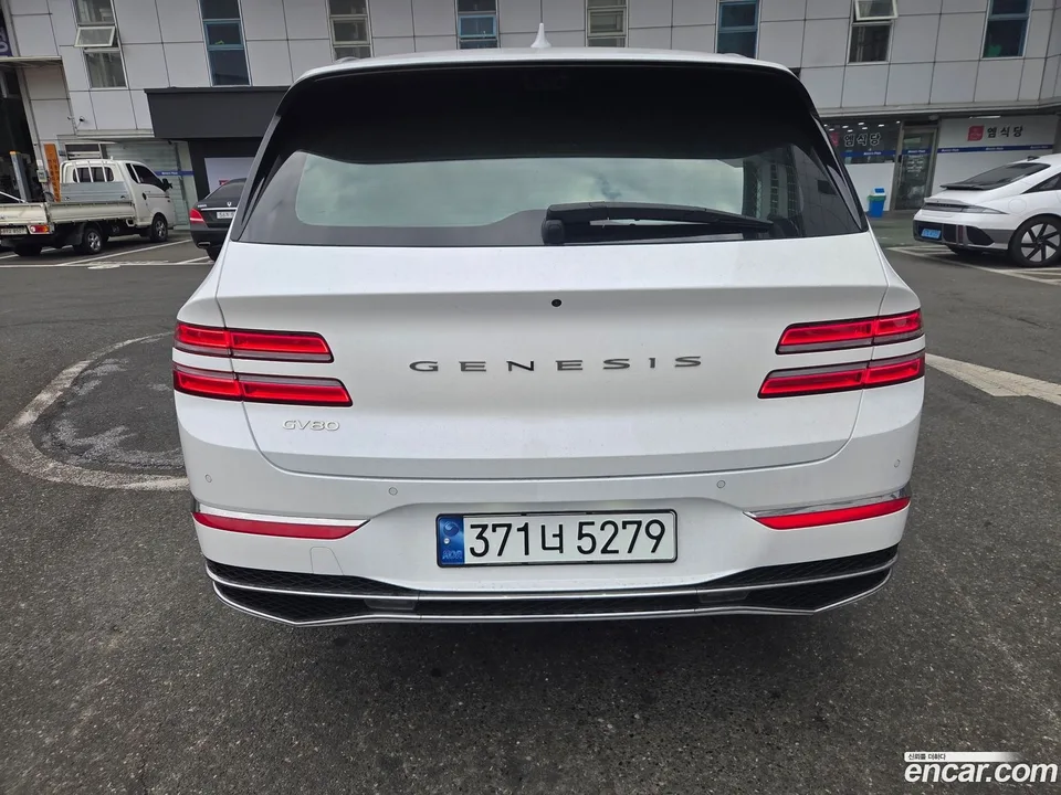 Genesis GV80 2.5T 2WD 2024 — миниатюра 4