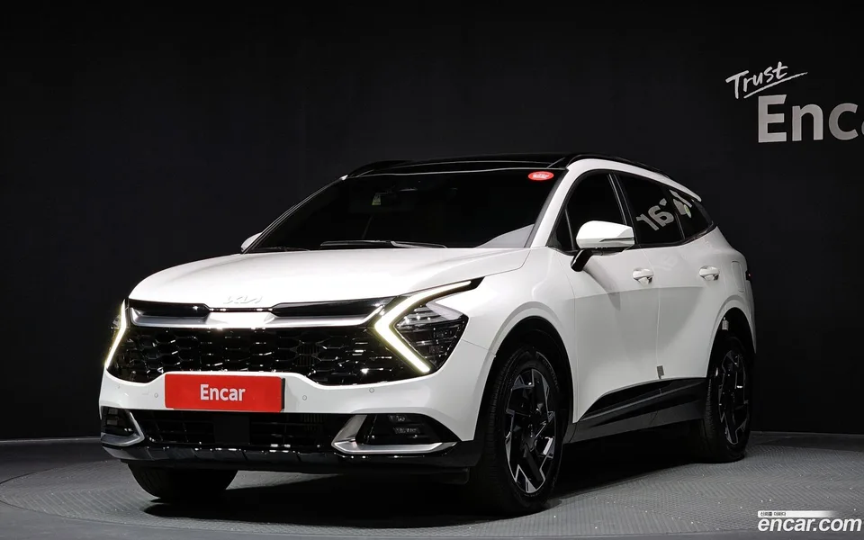Kia Sportage 1.6 2WD 2022 — фото 1, купить с доставкой в Москву