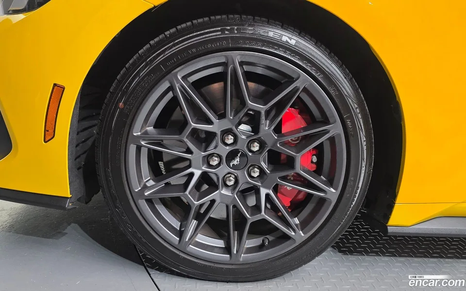Ford Mustang 5.0 GT 2024 — миниатюра 5