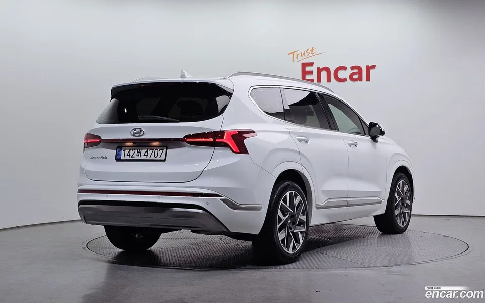 Hyundai SantaFe 2.5T 2WD 2023 — миниатюра 2