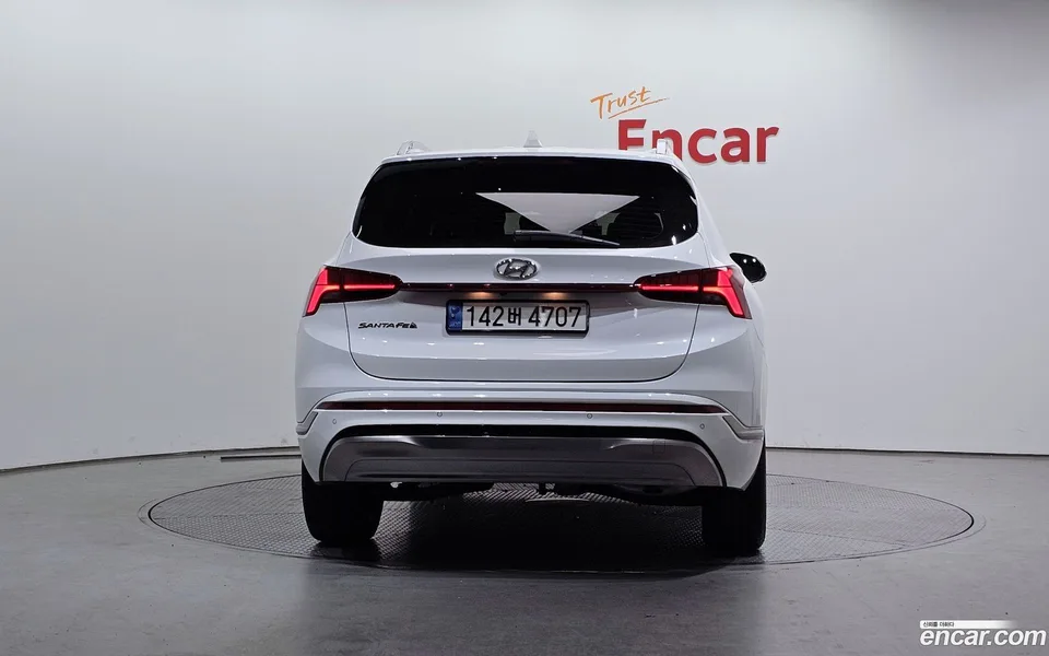 Hyundai SantaFe 2.5T 2WD 2023 — миниатюра 4