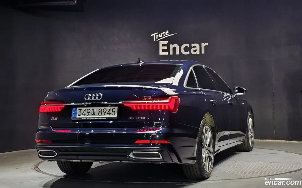 Audi A6 45 TFSI 2023 — миниатюра 2