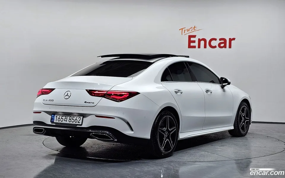 Mercedes-Benz CLA-Class CLA250 4MATIC 2022 — миниатюра 2
