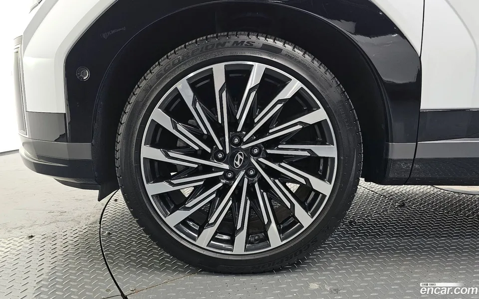 Hyundai SantaFe 2.5T 2WD 2024 — миниатюра 5