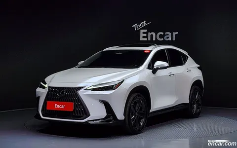 Lexus NX 350h 2022 купить в Москве