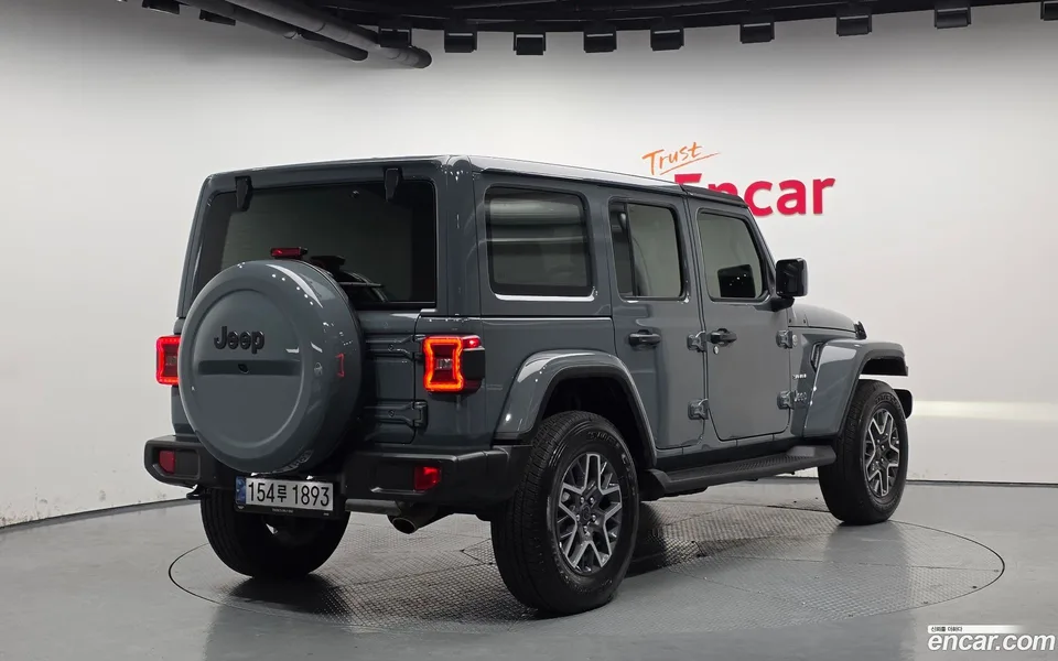 Jeep Wrangler 2.0 4 2024 — миниатюра 2