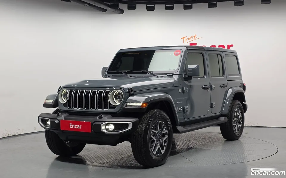 Jeep Wrangler 2.0 4 2024 — фото 1, купить с доставкой в Москву