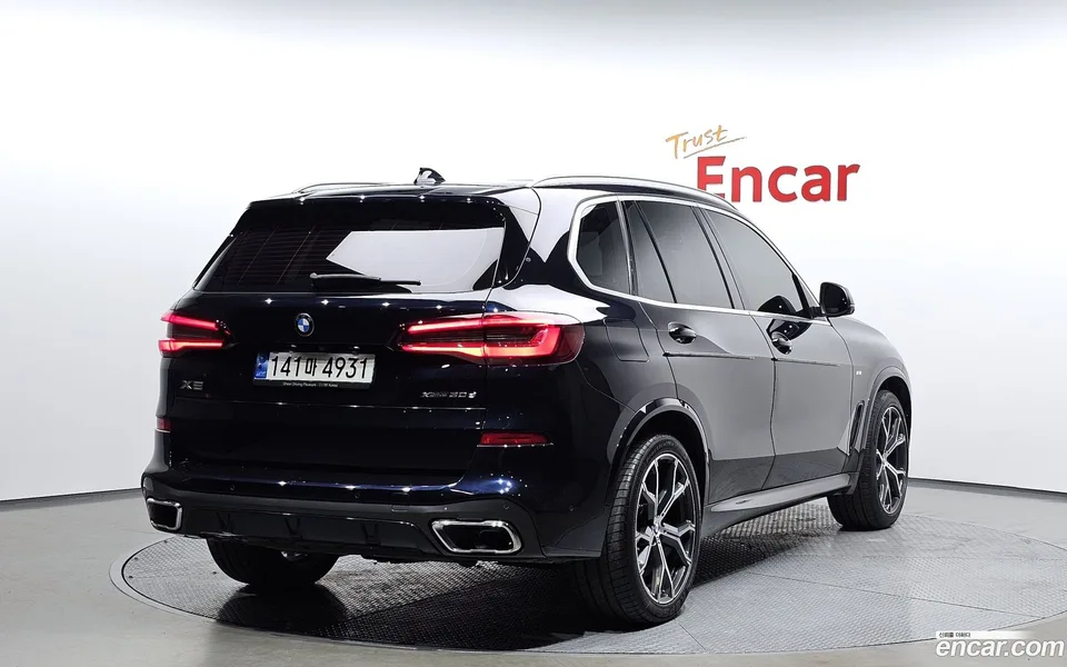 BMW X5 xDrive 30d M 2022 — миниатюра 2