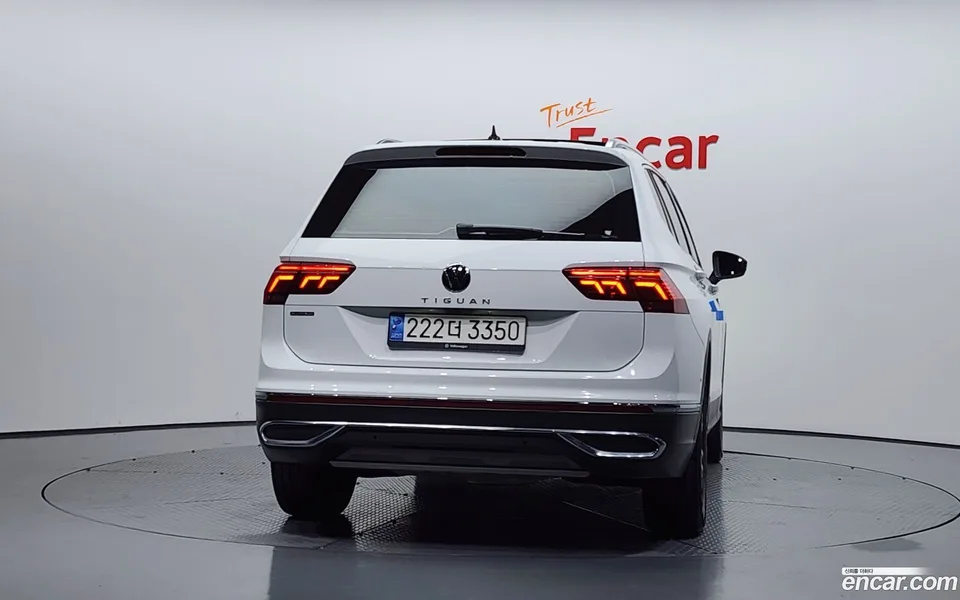Volkswagen Tiguan Allspace 2.0 TSI 2022 — миниатюра 4