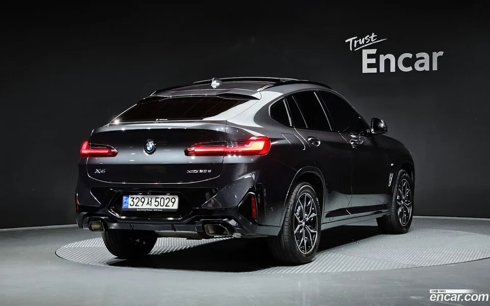 BMW X4 xDrive 20d M 2022 — миниатюра 2
