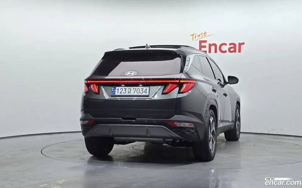 Hyundai Tucson 1.6 2WD 2022 — миниатюра 4