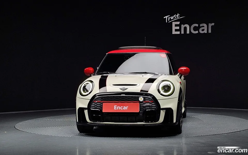 MINI Cooper S JCW 2022 — миниатюра 3