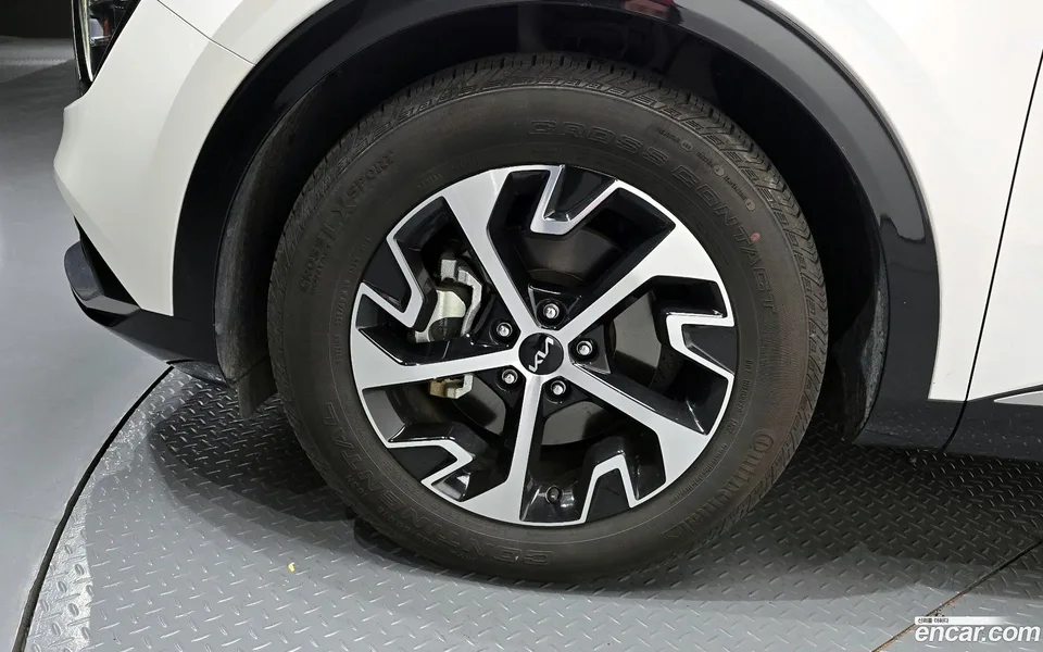 Kia Sportage Hybrid 2WD 2022 — миниатюра 5