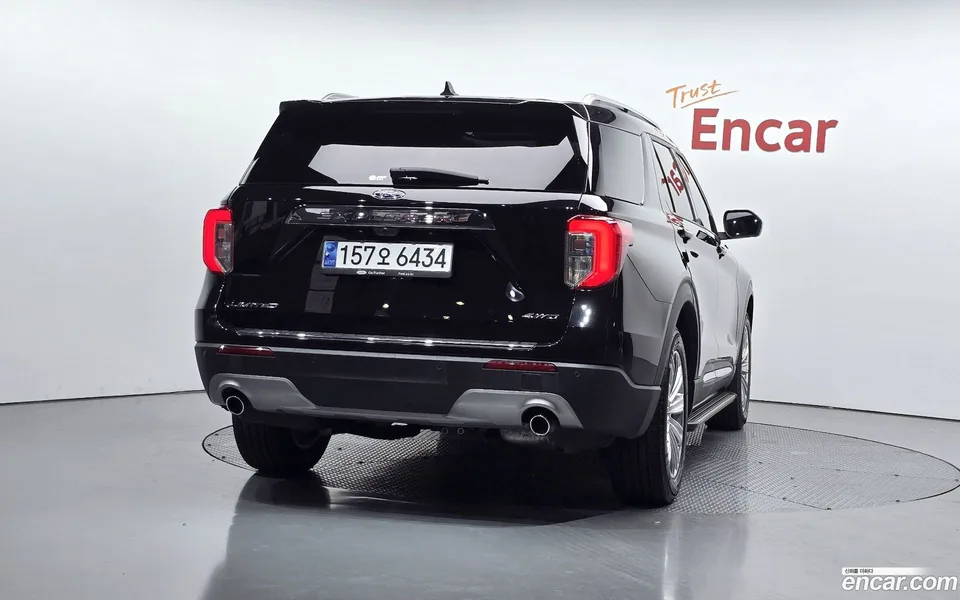 Ford Explorer 2.3 4WD 2023 — миниатюра 4