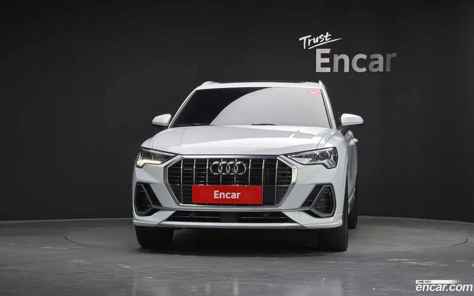 Audi Q3 40 TFSI 2023 — миниатюра 3