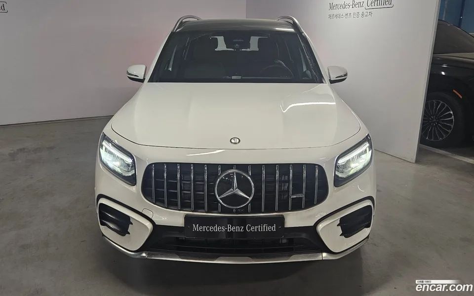 Mercedes-Benz GLB-Class AMG GLB35 4MATIC 2025 — миниатюра 2