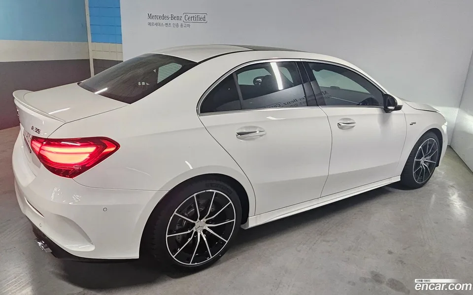 Mercedes-Benz A-Class AMG A35 S AMG 4MATIC 2024 — миниатюра 3