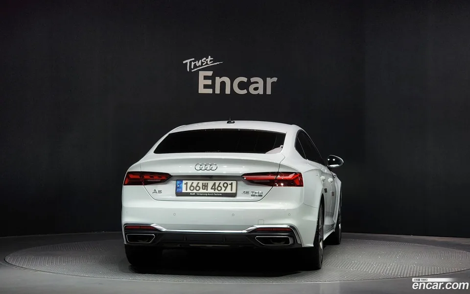Audi A5 45 TFSI 2023 — миниатюра 4