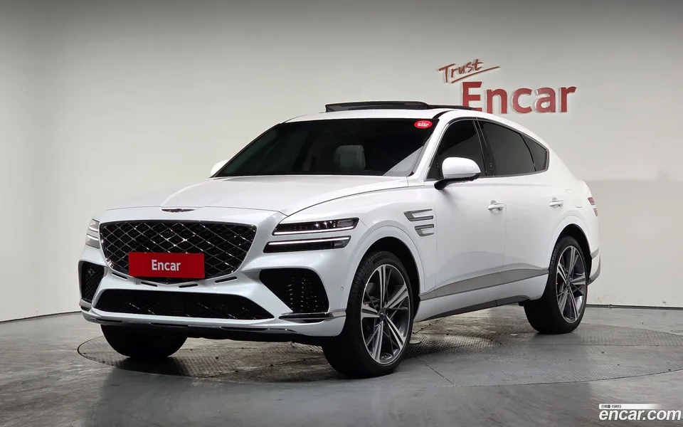 Genesis GV80 Coupe 2.5T AWD 2023 — фото 1, купить с доставкой в Москву