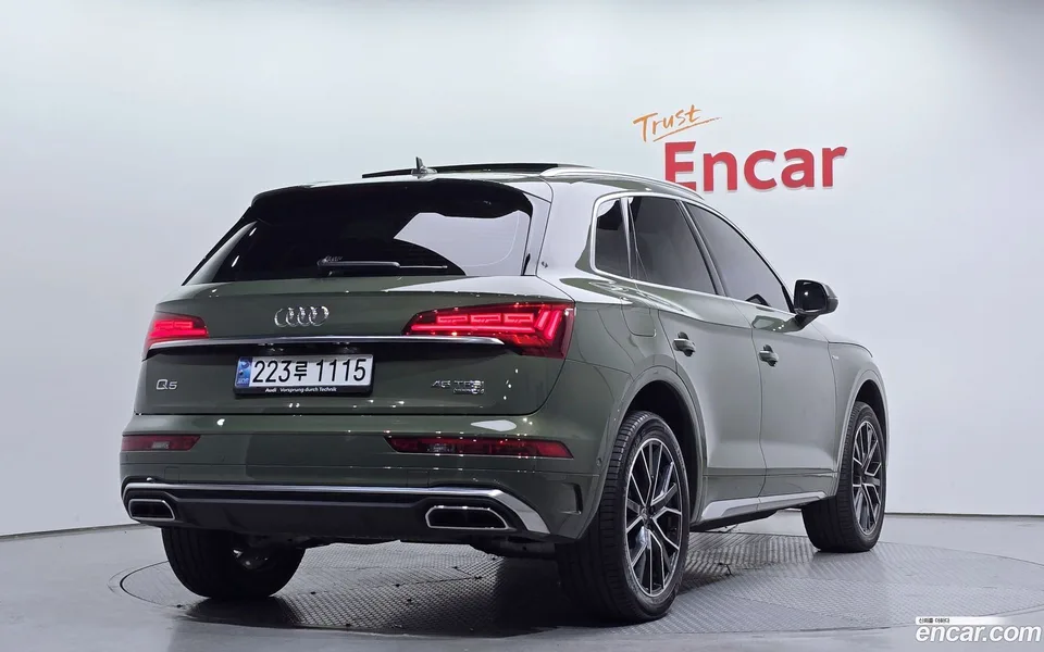 Audi Q5 45 TFSI 2024 — миниатюра 2