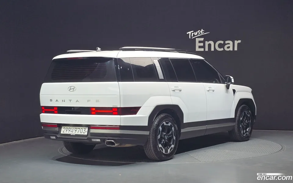 Hyundai Santa Fe 2.5T 4WD 2023 — миниатюра 2
