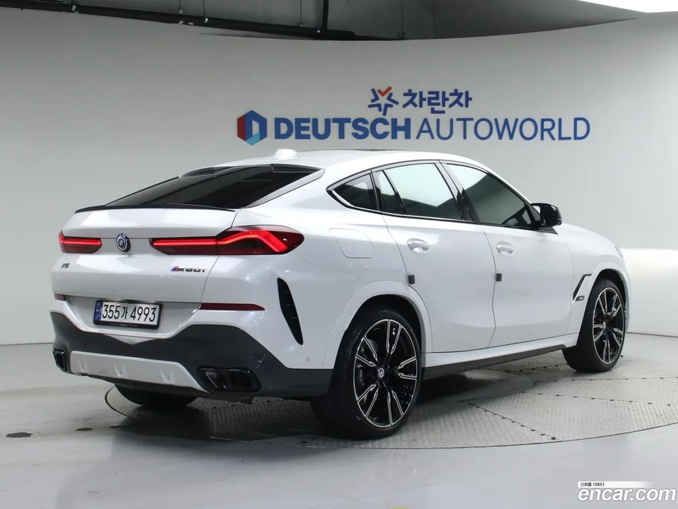 BMW X6 M60i 2024 — миниатюра 2