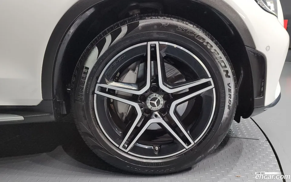 Mercedes-Benz GLC-Class GLC300 4MATIC 2022 — миниатюра 5