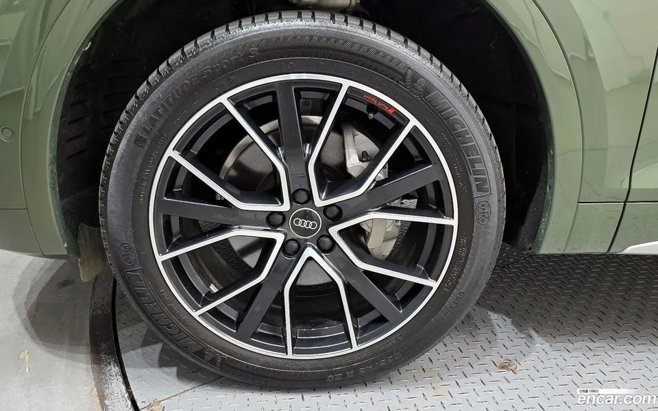 Audi Q5 45 TFSI 2024 — миниатюра 5