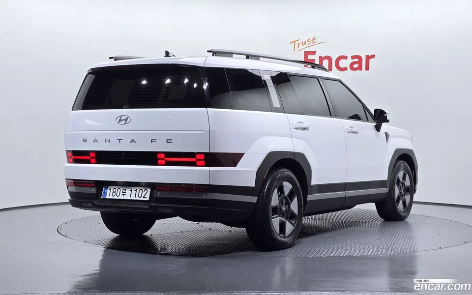 Hyundai SantaFe HEV 1.6 2WD 2023 — миниатюра 2