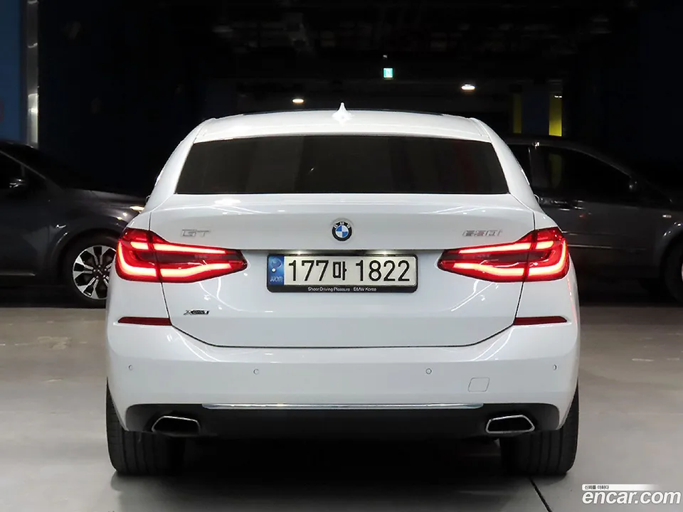 BMW 6 Series GT 630i xDrive 2022 — миниатюра 3